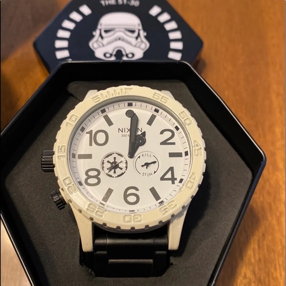 Nixon storm trooper 51-30 brand new in the original box - Picture 1 of 9